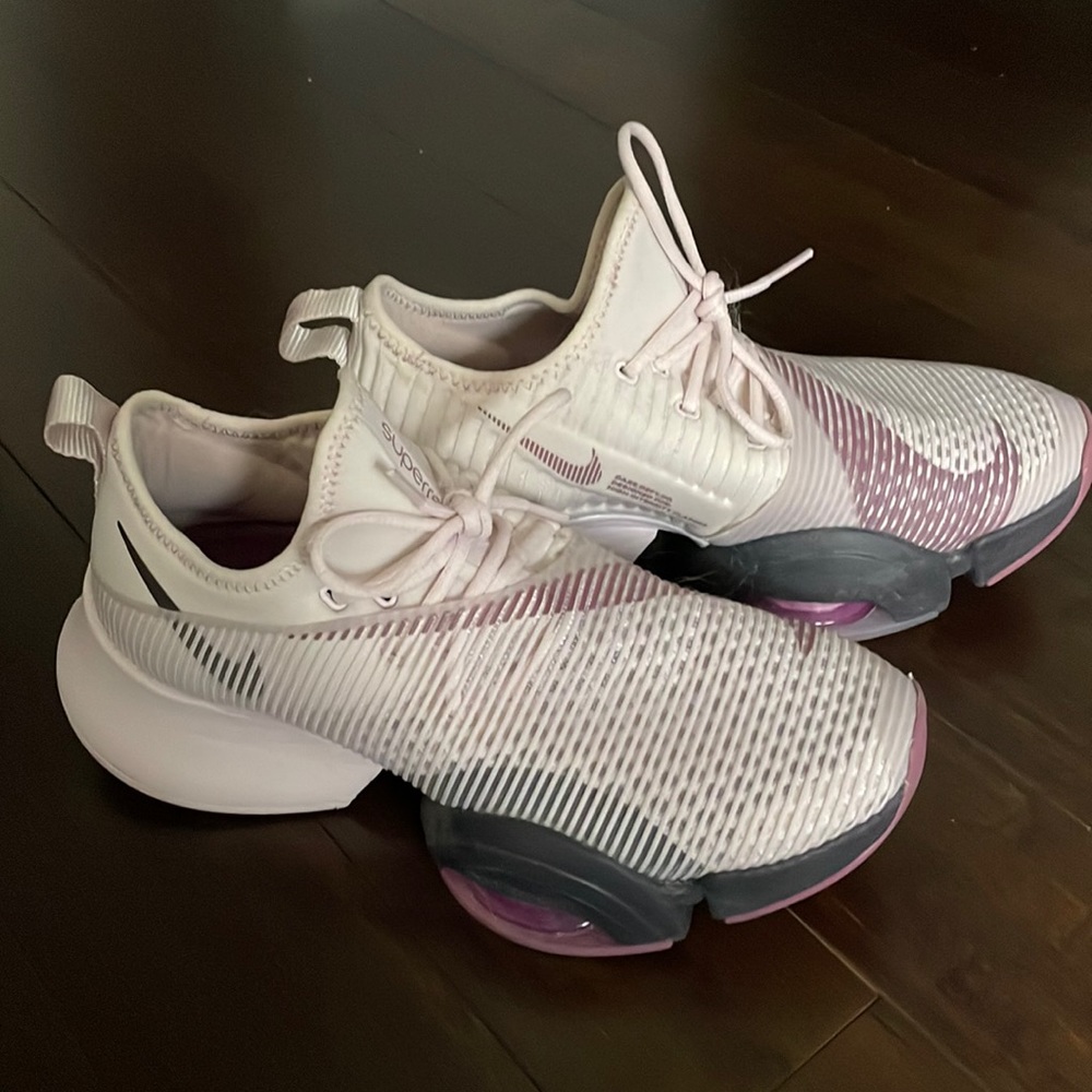Nike Air Zoom SuperRep Women's HIIT Class Shoe in Superberry